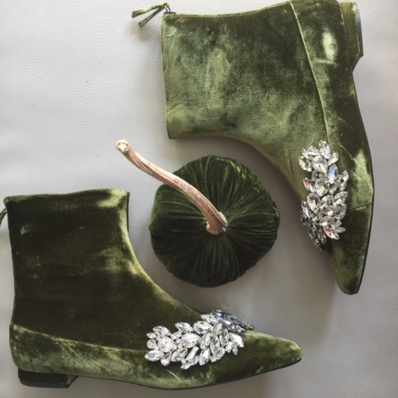 green velvet shoes zara